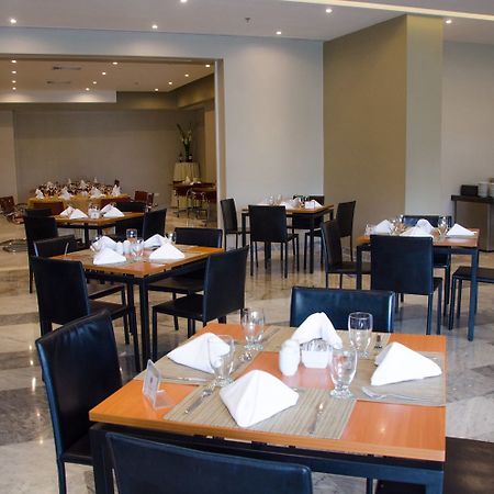 Hotel Paseo De Las Mercedes Caracas Buitenkant foto