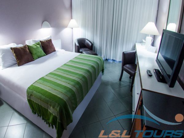 Hotel Paseo De Las Mercedes Caracas Buitenkant foto