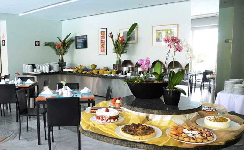 Hotel Paseo De Las Mercedes Caracas Buitenkant foto